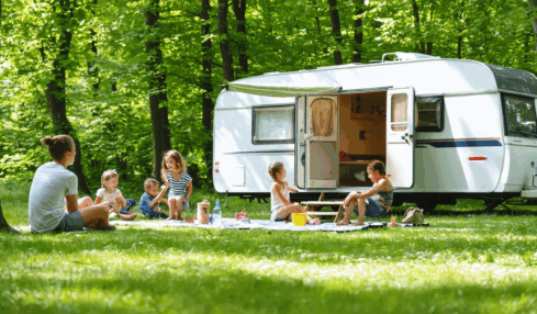 offrez-vous un week-end d’évasion à proximité de paris en séjournant dans un mobil-home confortable au cœur de la nature. profitez d’une parenthèse reposante loin du tumulte urbain, idéale pour se ressourcer en couple, en famille ou entre amis !