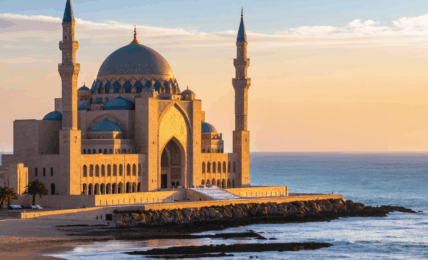 découvrez les incontournables de casablanca avec notre guide des lieux emblématiques à visiter, entre culture, histoire et modernité dans la métropole marocaine.
