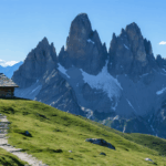 découvrez l'alta via avec notre guide complet pour une randonnée inoubliable : conseils, itinéraires et astuces pour vivre une aventure mémorable en pleine nature.