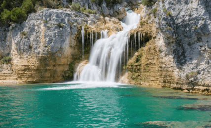 découvrez les merveilles aquatiques de purcaraccia en 2025 avec notre guide complet : itinéraires, conseils et activités pour une aventure inoubliable.