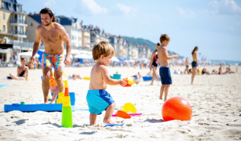 découvrez notre guide pratique pour des vacances inoubliables en famille à deauville en résidence. conseils, activités et hébergements pour un séjour réussi au cœur de la normandie.