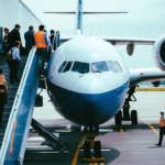 découvrez la distance entre paris et new york et préparez votre escapade avec notre guide essentiel incluant conseils de voyage, temps de vol et astuces pratiques.