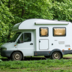découvrez nos conseils experts pour choisir le camping-car idéal et profiter pleinement de vos vacances en toute liberté et confort.