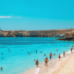 découvrez la durée idéale pour explorer malte en profondeur et profiter pleinement de ses plages, sites historiques et culturels uniques.