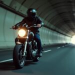 Découverte du tunnel sous la Manche à moto : informations essentielles à connaître